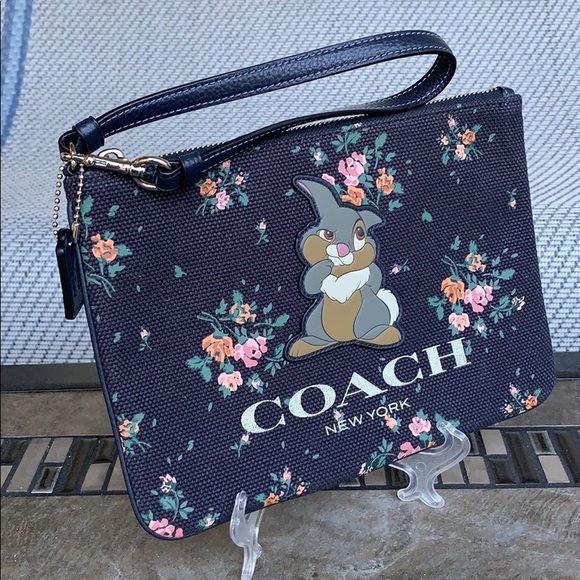 DISNEY X COACH GALLERY POUCH SV/MIDNIGHT
NWT - Picture 2 of 16